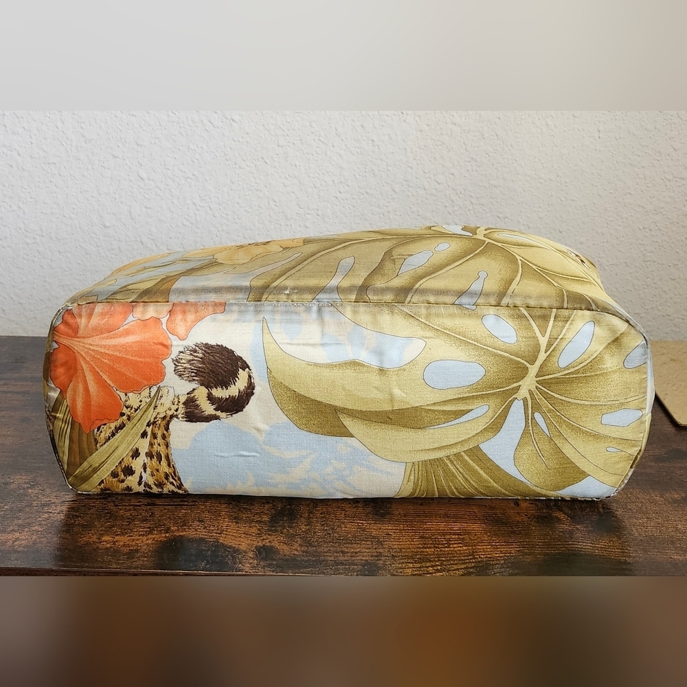 Salvatore Ferragamo Nylon Printed Tote - Picture 8 of 16